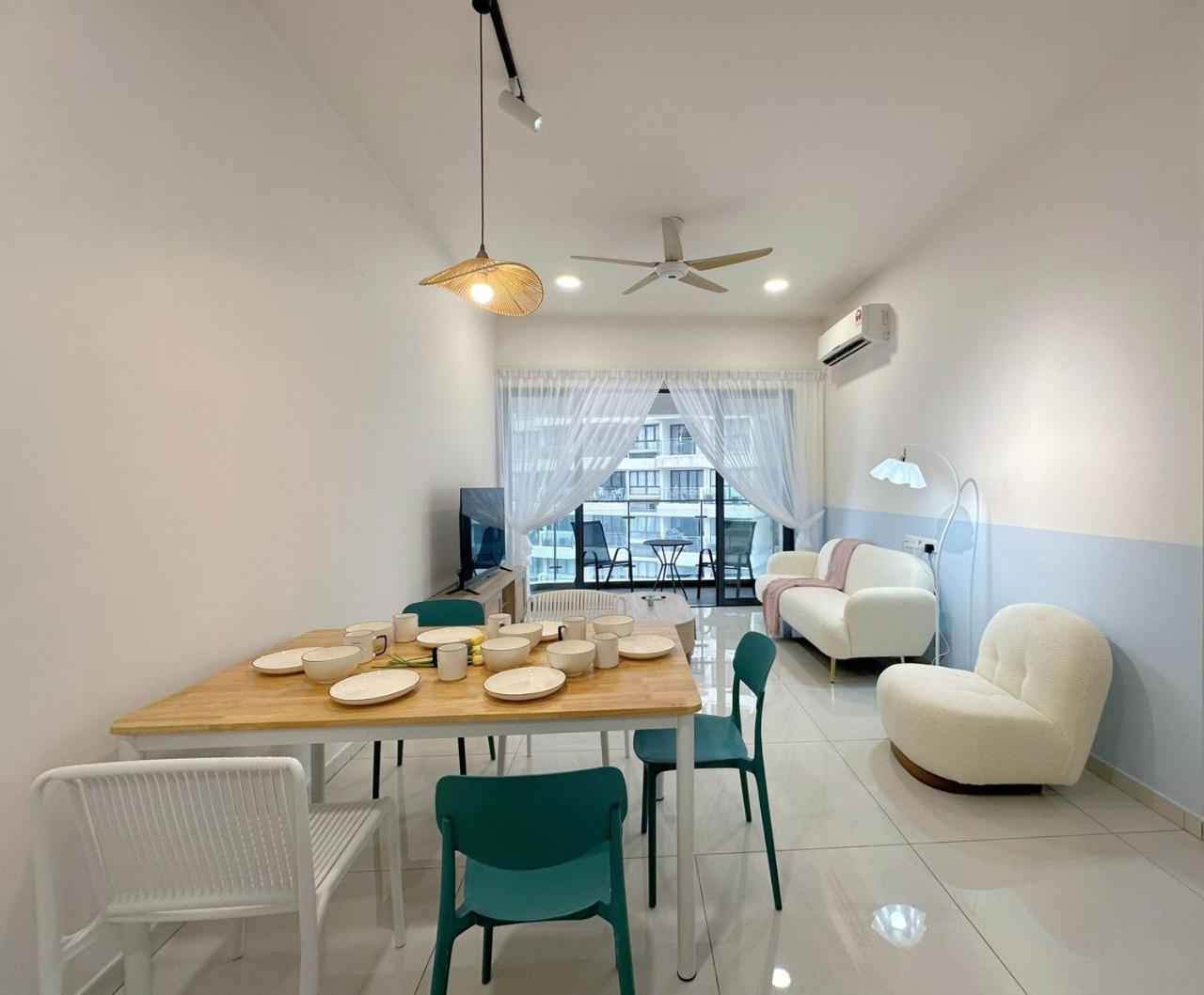Country Garden Seaview Jchome By Mwm *
