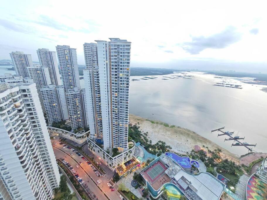 Apartment Country Garden Seaview Jchome By Mwm *
