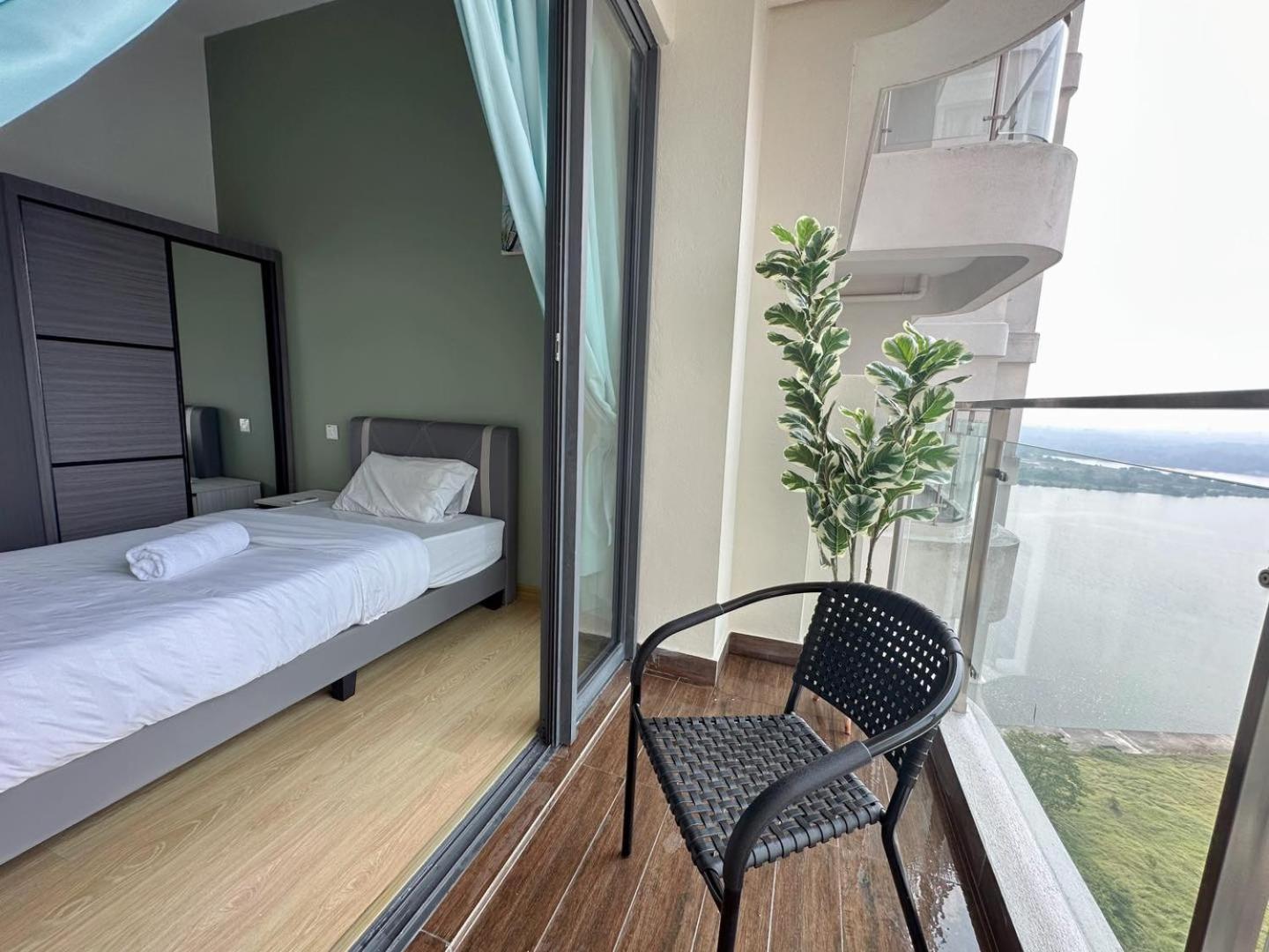 Country Garden Seaview Jchome By Mwm Apartment