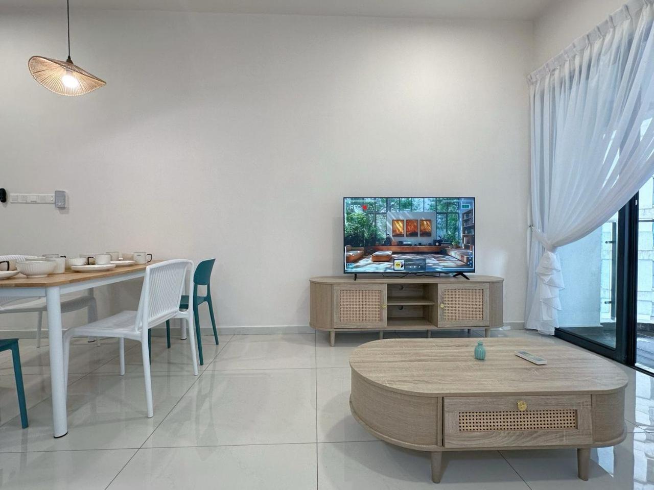 Country Garden Seaview Jchome By Mwm * Johor Bahru